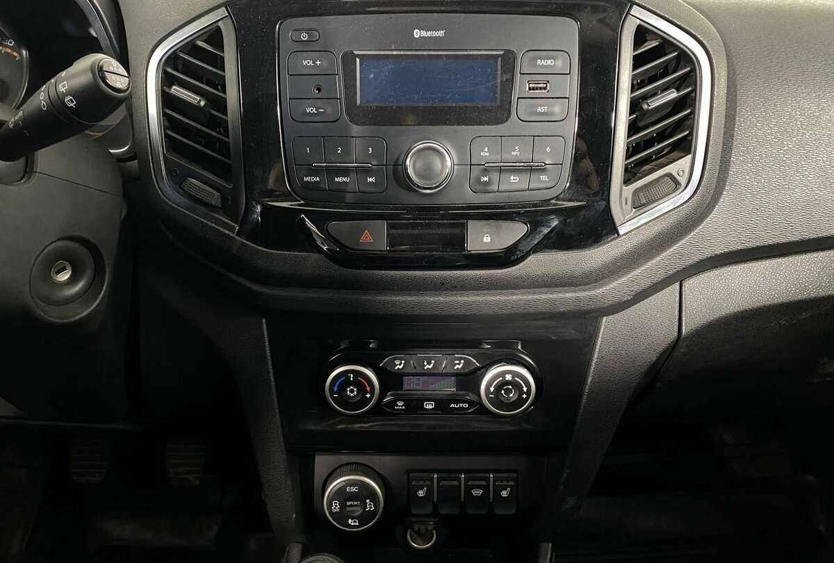 Купить Toyota RAV4 IV (XA40) Рестайлинг, 2018, 207 449 км, фото №4